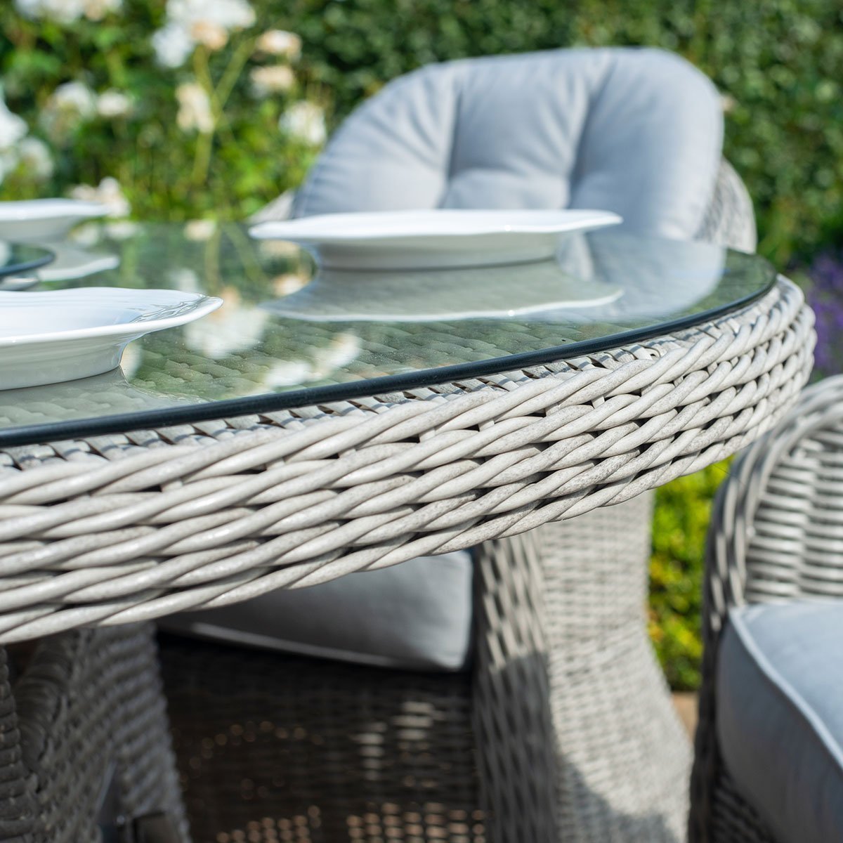 Oxford – Venice 8 Seat Oval Rattan Dining Set with Ice Bucket - Image 9